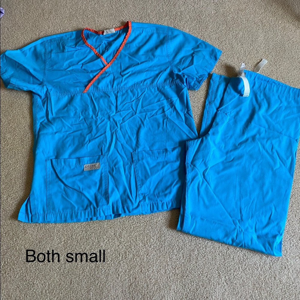 Blue Urbane Sceub set